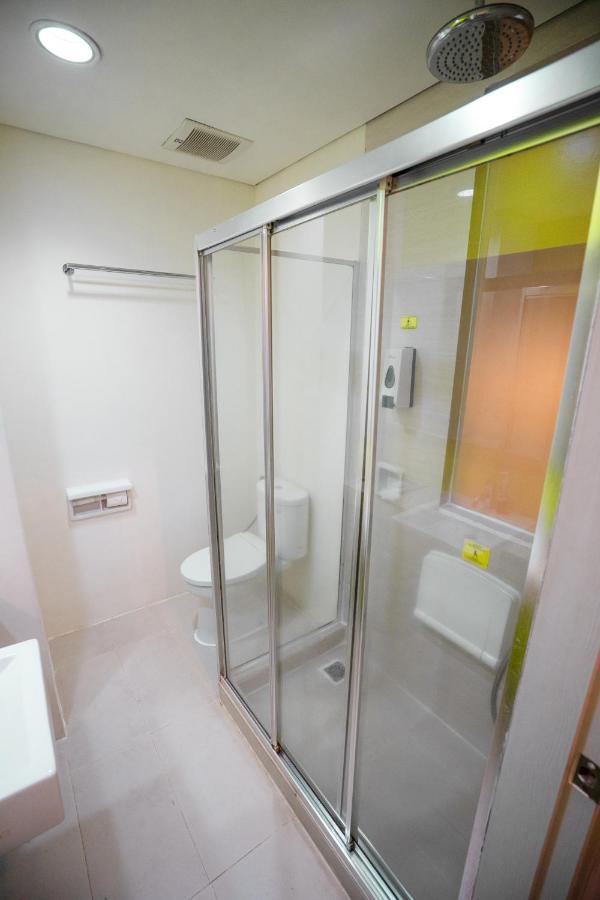 Maxonehotels.Com At Vivo Palembang Kültér fotó